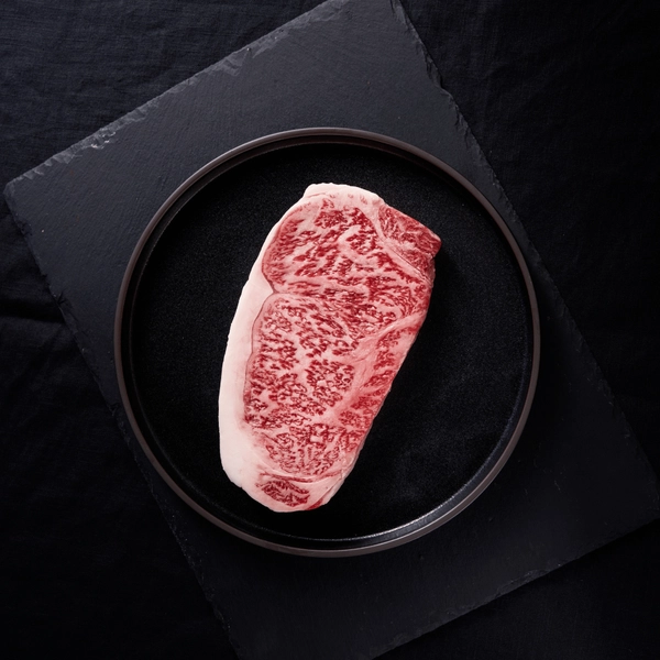 STRIPLOIN JAPANESE WAGYU MIYAZAKI A5